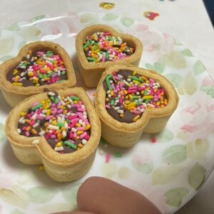 タルトカップ使用で、簡単生チョコタルト♡